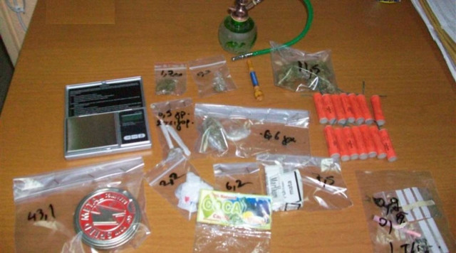 Είχαν στην κατοχή τους καραμέλες με γεύση κόκας