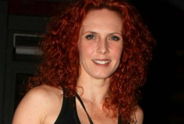 Εβελίνα Παπούλια: Πρωταγωνίστρια στο «Μπρούσκο»