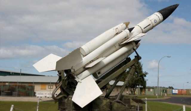 Λαβρόφ: Θα πρέπει να συζητηθεί η μείωση επιθετικών όπλων