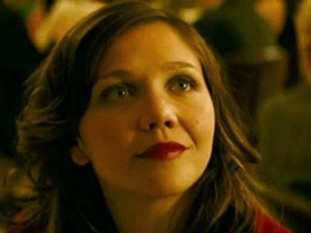 Δείτε πως είναι σήμερα η...αγαπημένη του Batman Maggie Gyllenhaal!