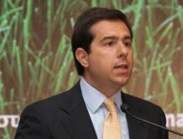 Συνάντηση Μηταράκη με διευθύνοντα σύμβουλο της Qatar Holding