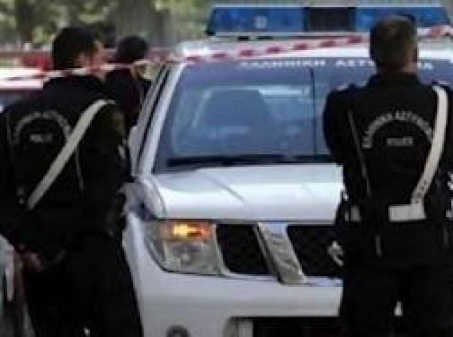 Τον απείλησαν με πυροβόλα