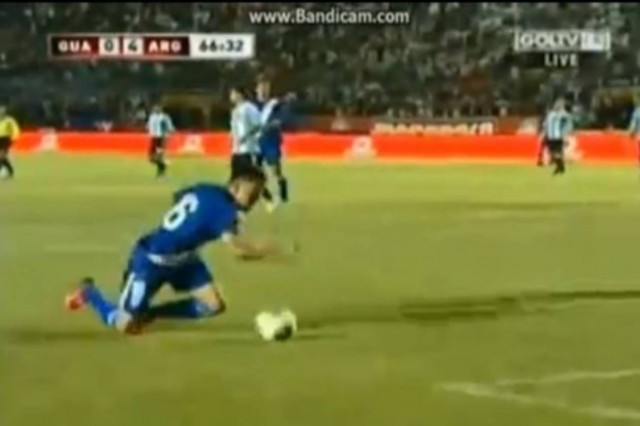 Δεν θα πιστεύετε ότι χάθηκε αυτό το γκολ (Video)