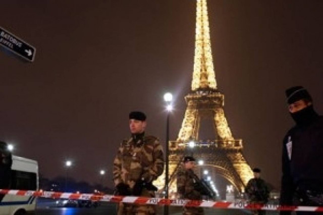 Kλειστός ο Πύργος του Άιφελ