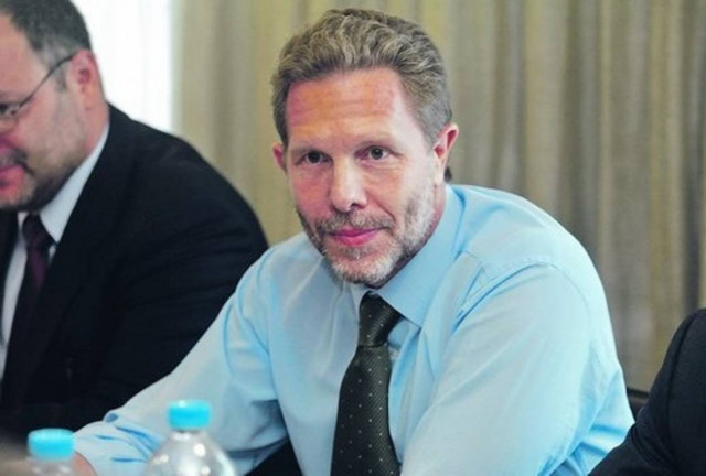 Γυμνάζεται εντατικά ο Παύλος Γερουλάνος!