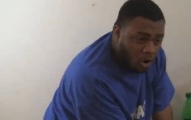 Βίντεο: Έφαγε τρεις από τις πιο καυτερές πιπεριές του κόσμου