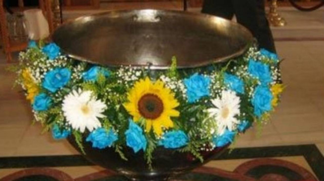 Πάτρα: Η πεθερά έδωσε φακελάκι στην βάπτιση της εγγονής με σκοπό να...