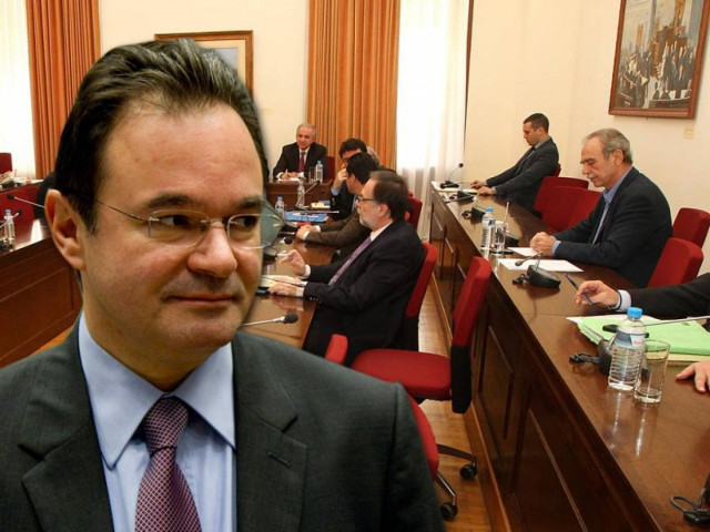 Δεν πάει στην Προανακριτική ο Παπακωνσταντίνου – Απειλείται με ισόβια