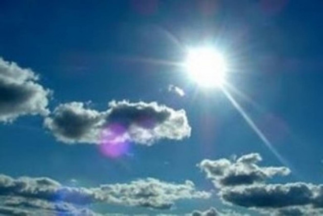 Βροχερός και ζεστός ο καιρός την Παρασκευή