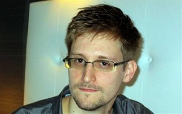 «Στα χέρια των ρωσικών αρχών η μεταφορά του Σνόουντεν»