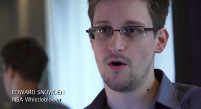 Αίτημα να του χορηγηθεί άσυλο απηύθυνε προς 15 χώρες o Σνόουντεν