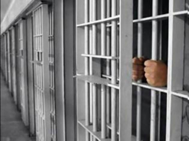 Προφυλακιστέος ο 30χρονος που φέρεται να πυρπόλησε τοξικομανή