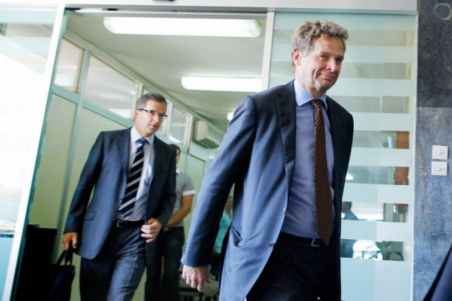 Στο υπουργείο Εργασίας η τρόικα