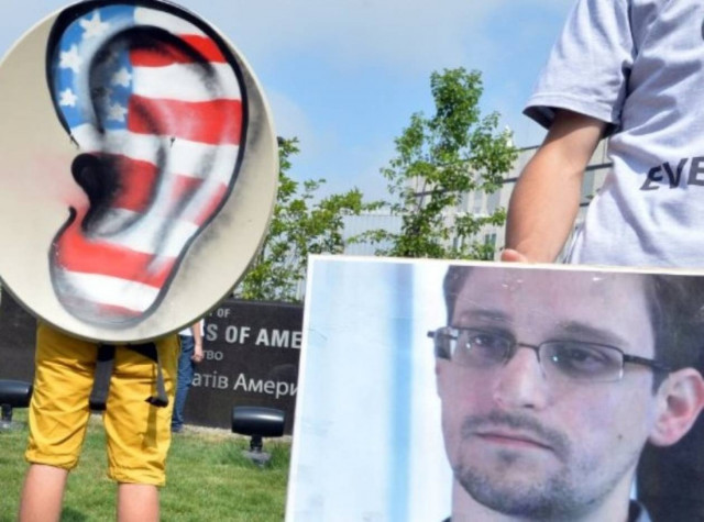 Έντουαρντ Σνόουντεν: Αιτήσεις για πολιτικό άσυλο σε 21 χώρες