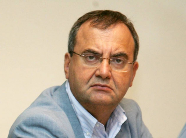 «Η κυβέρνηση έχει μετατραπεί σε τροχονόμο κλεισίματος επιχειρήσεων»