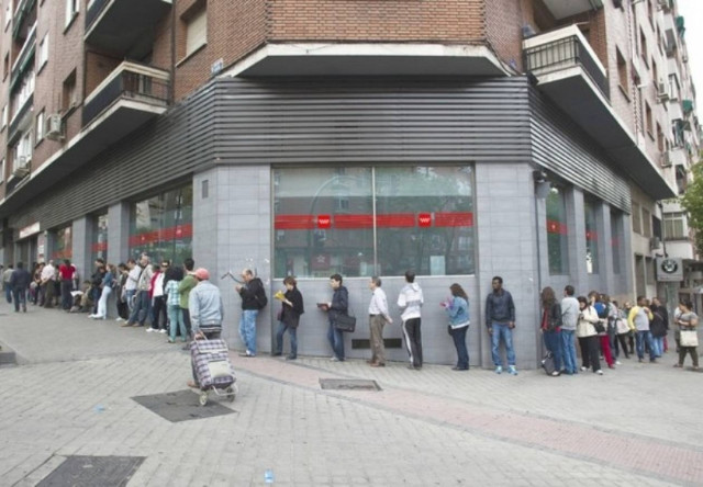 Ισπανία: Νέα μείωση του αριθμού των ανέργων