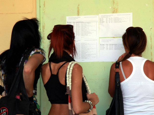 Βάσεις 2013: Ποιες ανεβαίνουν και ποιες πέφτουν