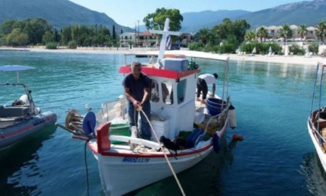 Κεφαλλονιά: Ο ψαράς έπαθε ΣΟΚ με αυτό που είδε στα δίχτυα του (pics)