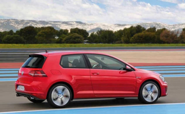 VW Golf R: Τετρακίνητο  με 290 άλογα