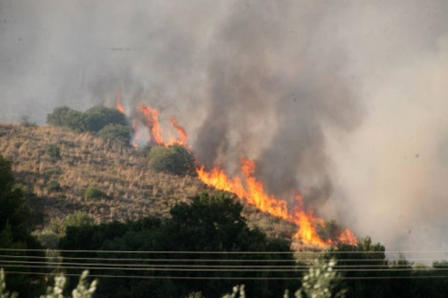 Σε ύφεση η φωτιά στο Άργος