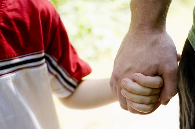 Τα παιδιά μας μεγαλώνουν… Εμείς είμαστε εκεί;