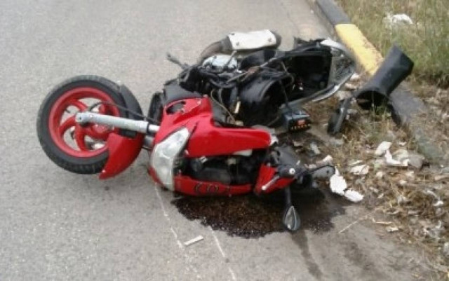 Ώρες αγωνίας για έναν ηλικιωμένο οδηγό μηχανής