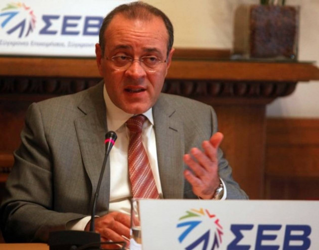 «Χρειάζεται μία νέα Ελλάδα με νέους πολιτικούς και νέους ανθρώπους»