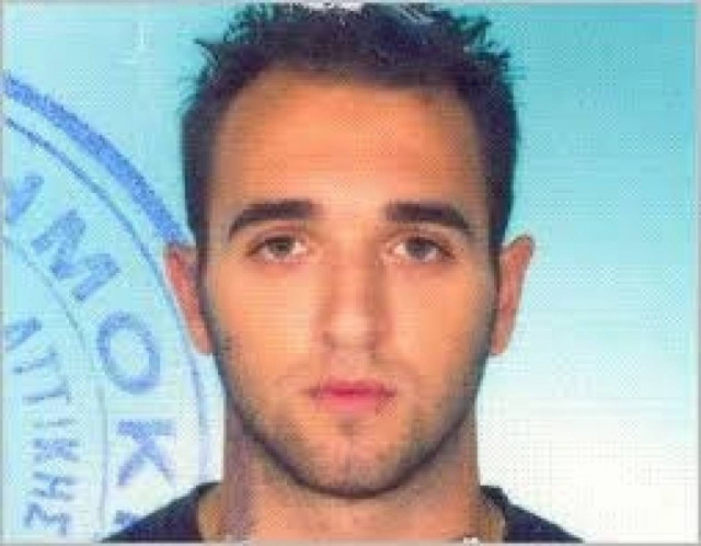 Αγωγή ενός εκατ. ευρώ για το θάνατο του αστυνομικού στο Ρέντη