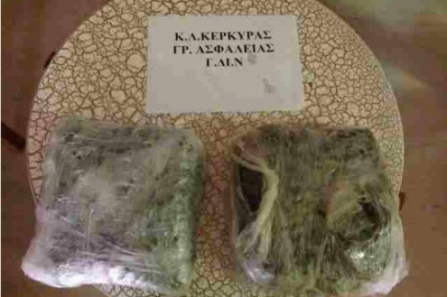 Κέρκυρα: Εντόπισαν ναρκωτικά που επέπλεαν στην θάλασσα