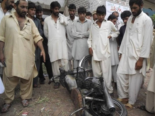 Αιματηρή βομβιστική επίθεση σε σιιτικό τέμενος