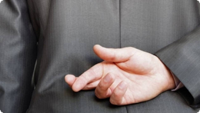 Τα 6 πιο συνηθισμένα ψέματα που λένε οι άντρες στις γυναίκες!