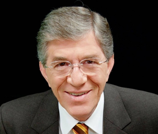 Ενόπλων Δυνάμεων Τηλεόραση… (όπως λέμε “Kapsisstory”)