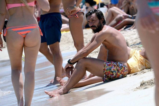 Στιγμές χαλάρωσης στην Ίμπιζα για τον Andrea Pirlo (photos)