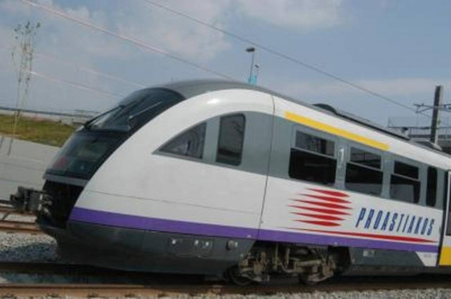 Χωρίς τρένα και προαστιακό την Τρίτη