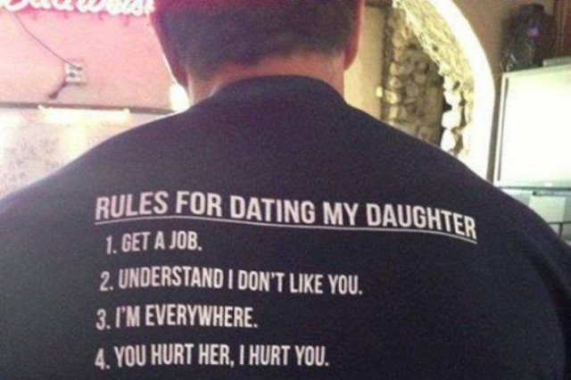 Σαρώνει στο facebook το μπλουζάκι του Κρητικού πατέρα