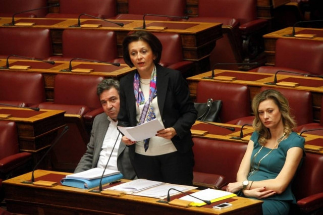 ΑΝ.ΕΛ.: Το πολυνομοσχέδιο δεν αφήνει κανέναν και τίποτα όρθιο