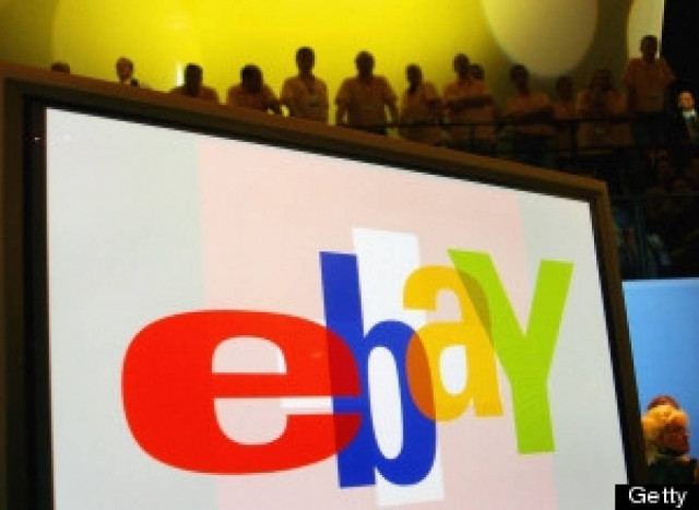 Απίστευτο: Πουλούσε τον εαυτό του στο ebay για... 1 ευρώ!