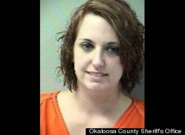 ΣΟΚ: Για να γλυτώσει τη σύλληψη πέταξε το μωρό της στον αστυνομικό!