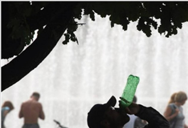 Στους 760 οι νεκροί στη Βρετανία από τον παρατεταμένο καύσωνα