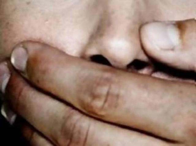 Σοκ: 60χρονος πλήρωνε ανήλικα και ασελγούσε σε βάρος του