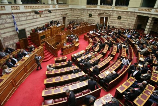 Άρχισε η ψηφοφορία επί της αρχής του νομοσχεδίου για τη ΝΕΡΙΤ