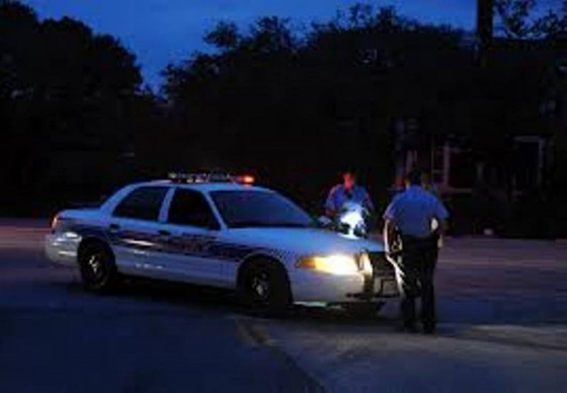 Τους κρατούσε ομήρους για να εισπράττει τις συντάξεις τους