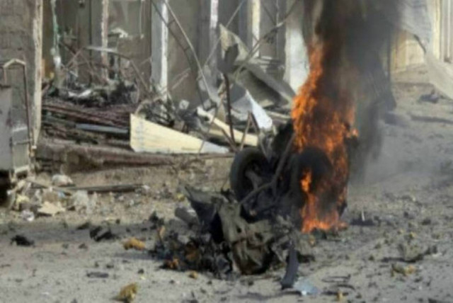 Αλλεπάλληλες εκρήξεις στοίχισαν τη ζωή σε τριάντα ανθρώπους