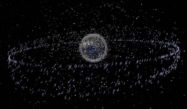 Η τροχιά γύρω από τη Γη είναι «πνιγμένη» από σκουπίδια