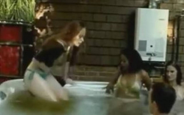 Ξεκαρδιστικό βίντεο: Απίστευτα FAILS γένους... θηλυκού!