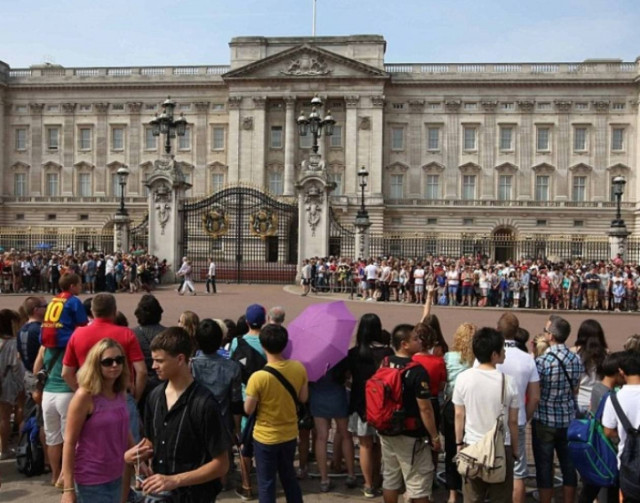 Τι ορίζει το πρωτόκολλο για το μωρό της Κέιτ