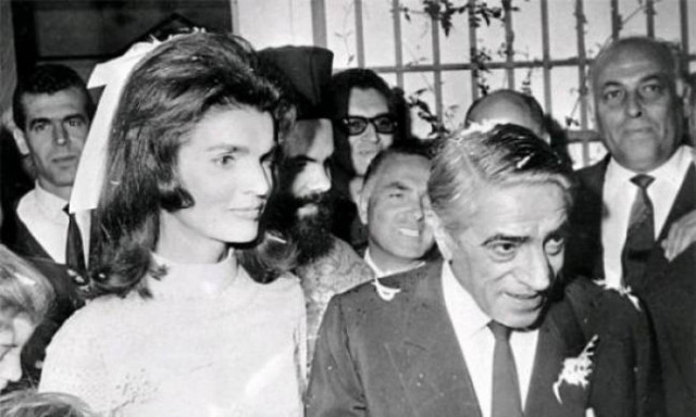 Ωνάσης-Κένεντι: Ο γάμος που σε ένα χρόνο κόστισε 20 εκατ. δολάρια!