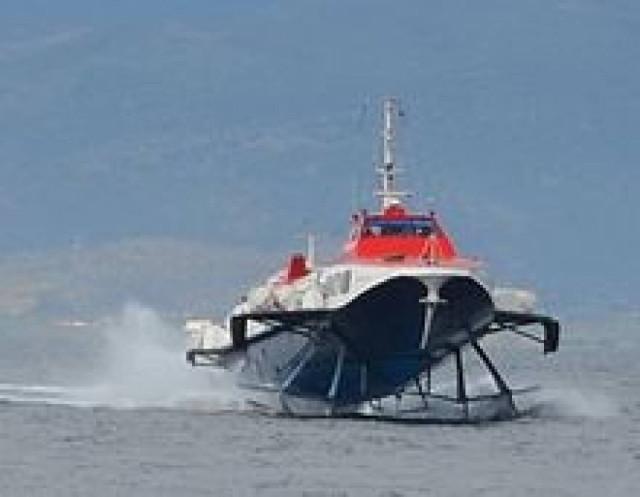Μηχανική βλάβη σε δελφίνι στο Αγαθονήσι