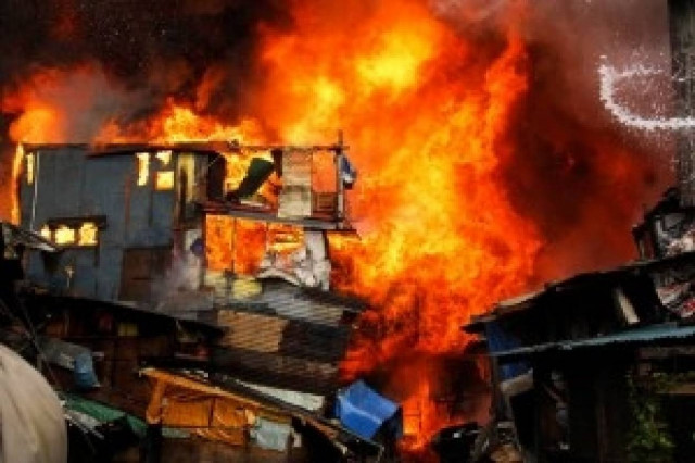 Μεγάλη πυρκαγιά κατέστρεψε παραγκούπολη στις Φιλιππίνες