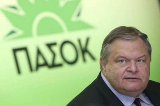 ΠΑΣΟΚ: Η Χρυσή Αυγή είναι επικίνδυνη για τη δημόσια τάξη